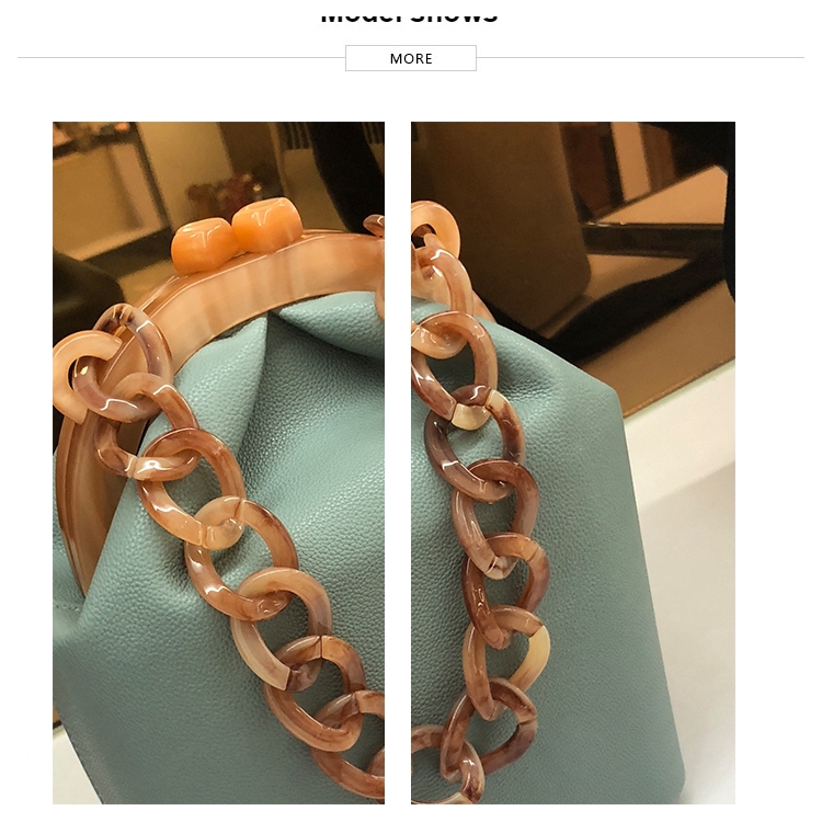 Túi Đeo Vai Bằng Acrylic Phối Dây Xích Thời Trang