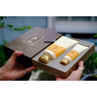 Set sữa rửa mặt tặng tẩy trang whoo vàng