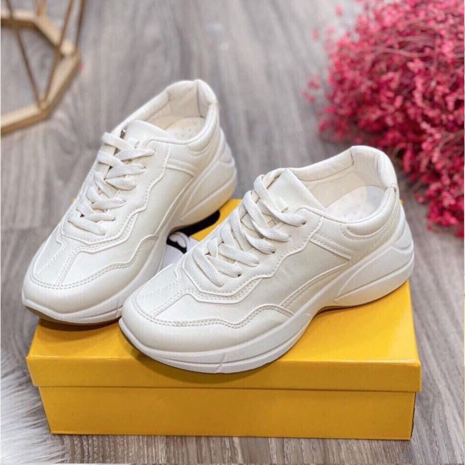 Giày Sneakers Nữ Da Mềm Độn Đế Tăng Chiều Cao 5cm Trắng Kem G19 | BigBuy360 - bigbuy360.vn