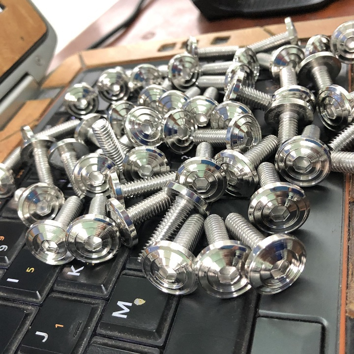 Ốc inox Thái  - 6li  -  - dành cho nhiều loại xe