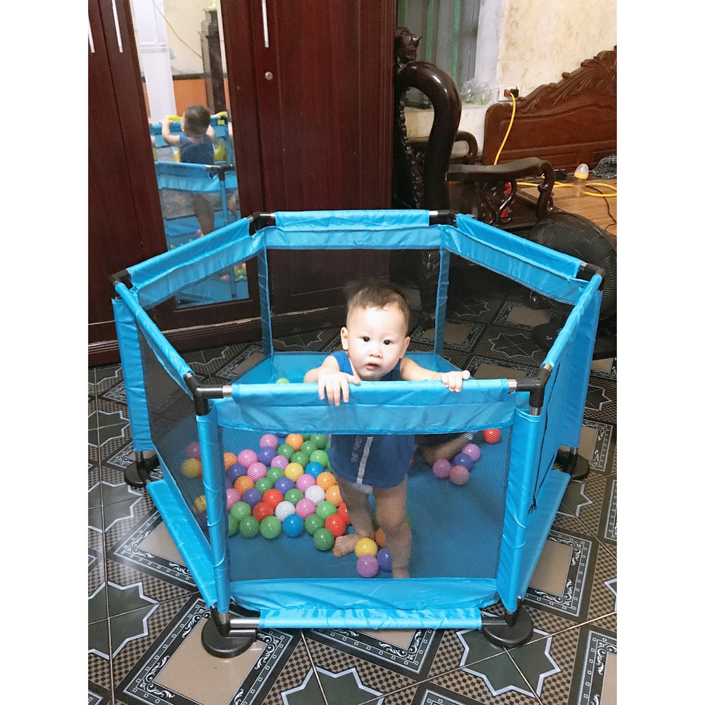 Quây cũi kiêm nhà bóng cho bé tặng kèm bóng