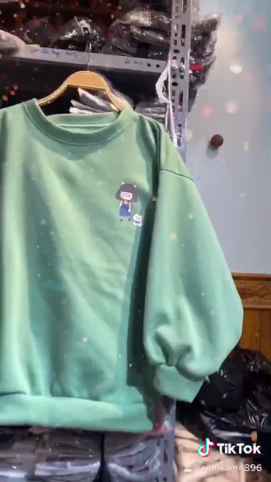 [FREESHIP 50K Áo sweater nỉ cô gái và cún con samsam4896 | BigBuy360 - bigbuy360.vn