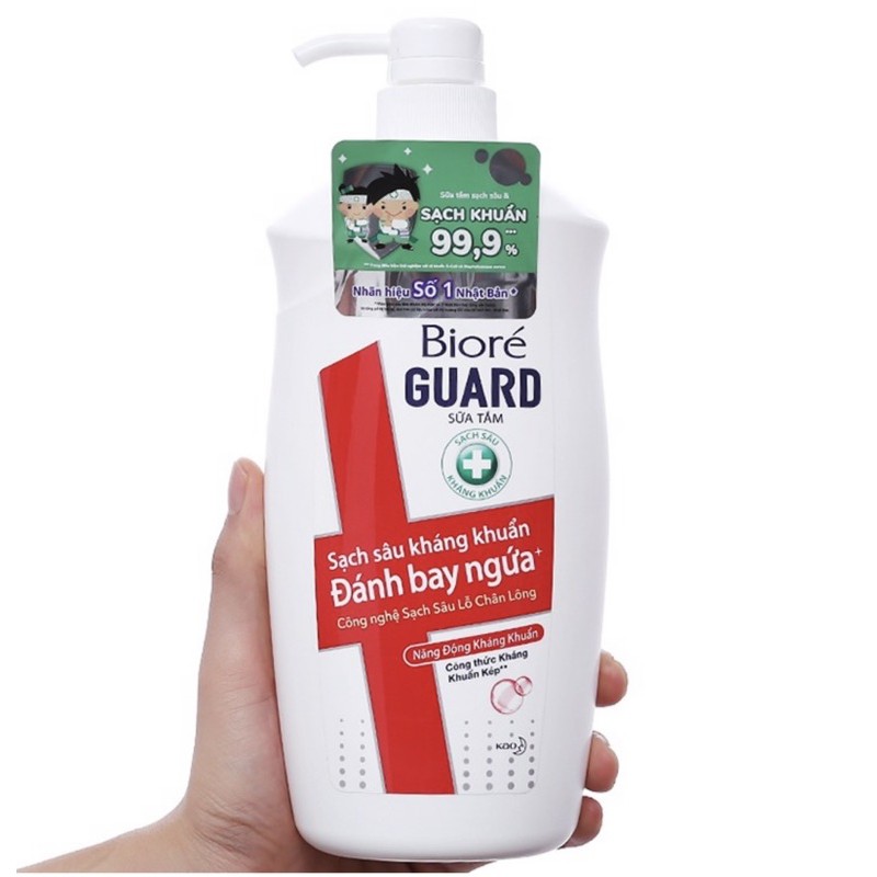 Sữa Tắm Sạch Sâu Kháng Khuẩn Bioré Guard 800g