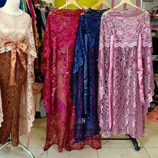 Dù dài dùng một lần tiện dụng và bền