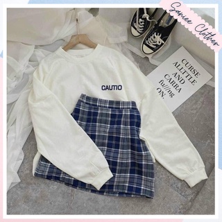 Sét đồ nữ caution áo thun cotton kèm chân váy kẻ unisex phong cách hàn quốc streetwear Saniee Clother