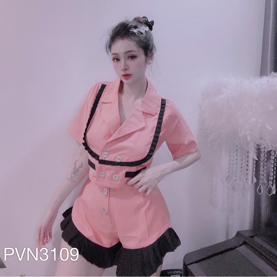 Bộ Vest có bèo dập zếp