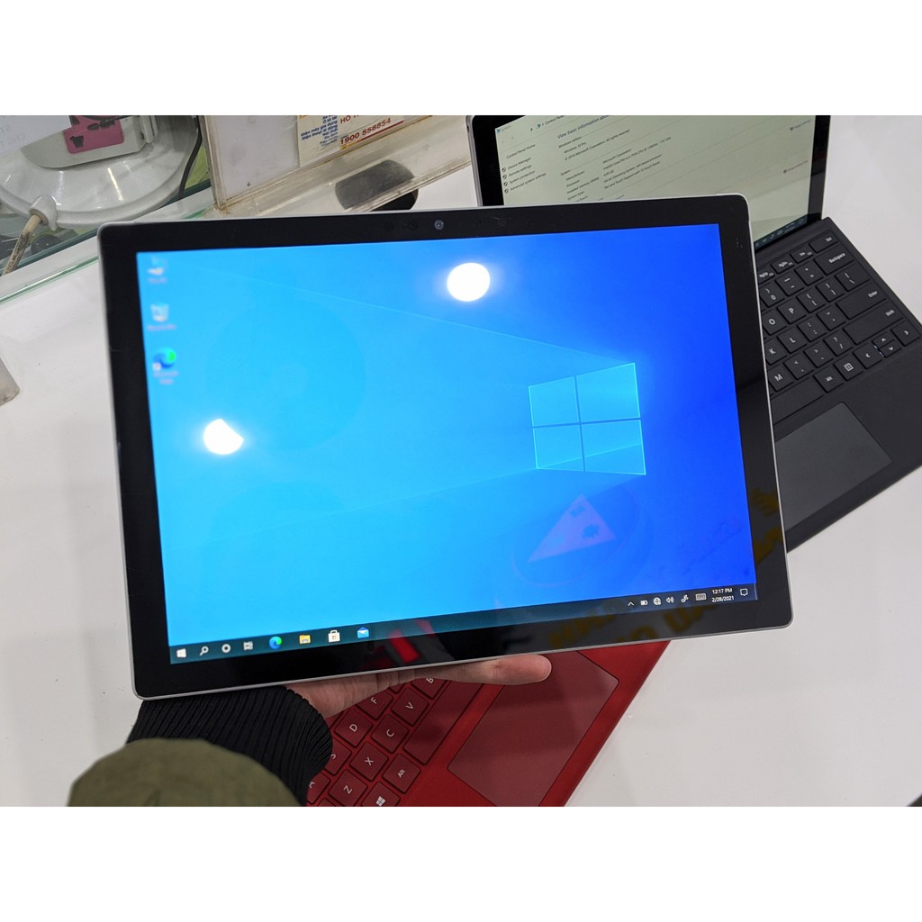 Máy tính bảng Microsoft Surface Pro 5 Wifi + 4G LTE | Core i5/4/128GB | Windows 10 Pro bản quyền | tại Playmobile | BigBuy360 - bigbuy360.vn
