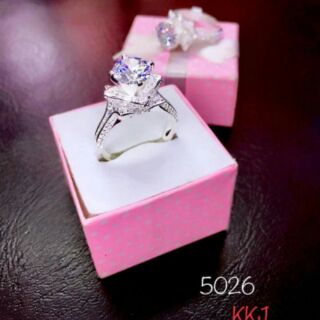 Nhẫn bạc hột trắng cao
