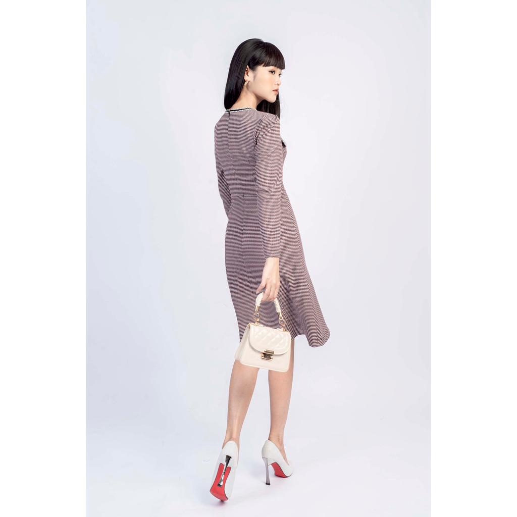 Đầm dáng chữ A, cổ tròn, có túi ngực MMOutfit M-DA070721288