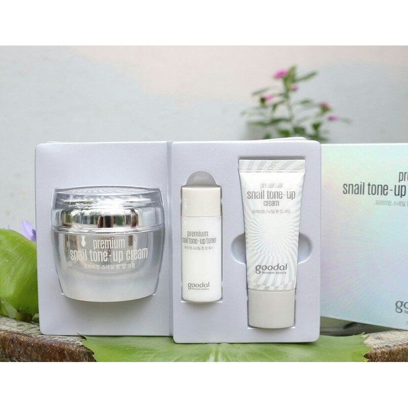 Set Ốc Sên 3 Sản Phẩm Goodal Premium Snail Tone Up Cream Special Hàn Quốc