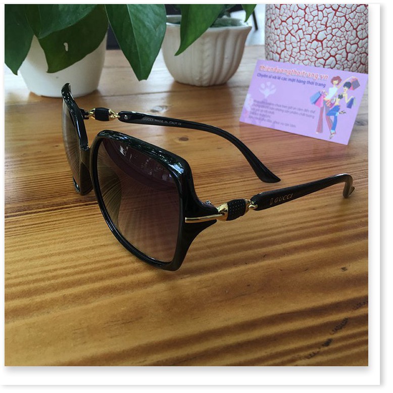 Mắt kính cao cấp phân cực đổi màu chống tia uv | BigBuy360 - bigbuy360.vn