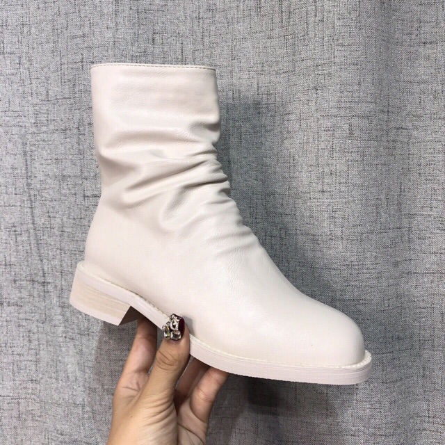 Bốt nhăn hàng đẹp ( có hộp ) | BigBuy360 - bigbuy360.vn