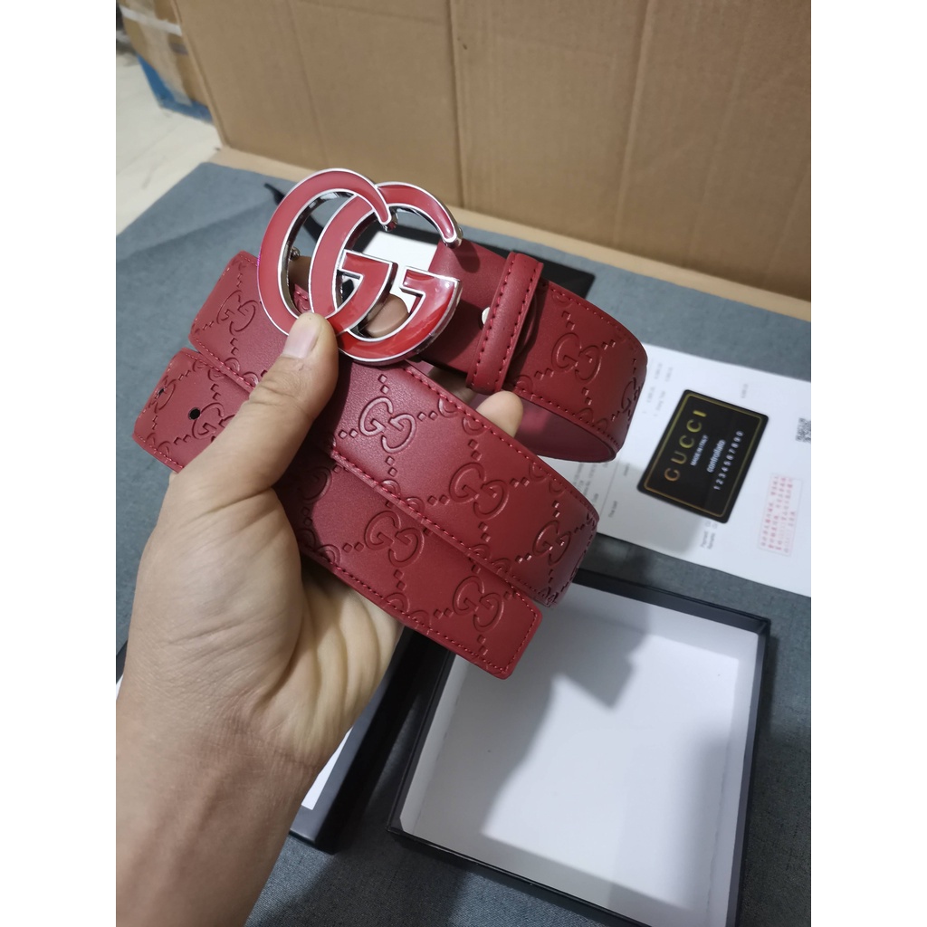 Thắt lưng bằng da màu đỏ kiểu dáng thời trang cho cả nam và nữ
