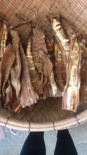 Măng vầu , lá, bẹ ... 0.5kg