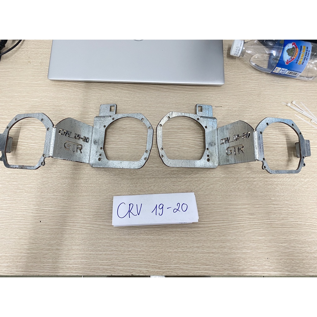 Pat/ gá/ càng Độ Bi đèn chính cho xe ô tô