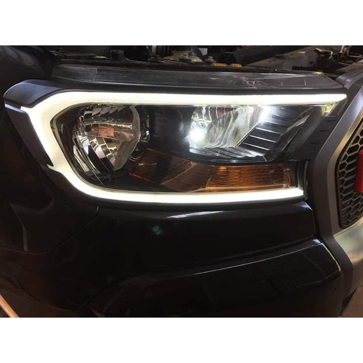 Ốp viền đèn Pha, Hậu xe Ford Ranger 2014-2021 có đèn LED siêu sáng, siêu đẹp