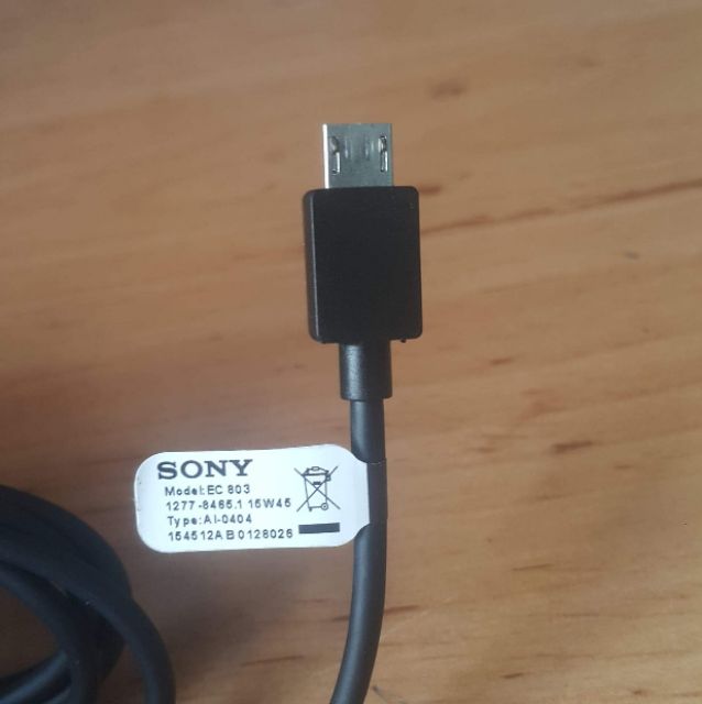 Cáp Micro USB Sony Z3, Z4, Z5, X, XA, XA ultra chính hãng new seal 100%