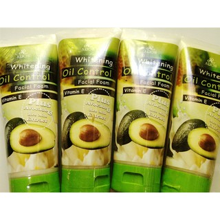 Sữa rửa mặt Bơ Thái Lan 210ml