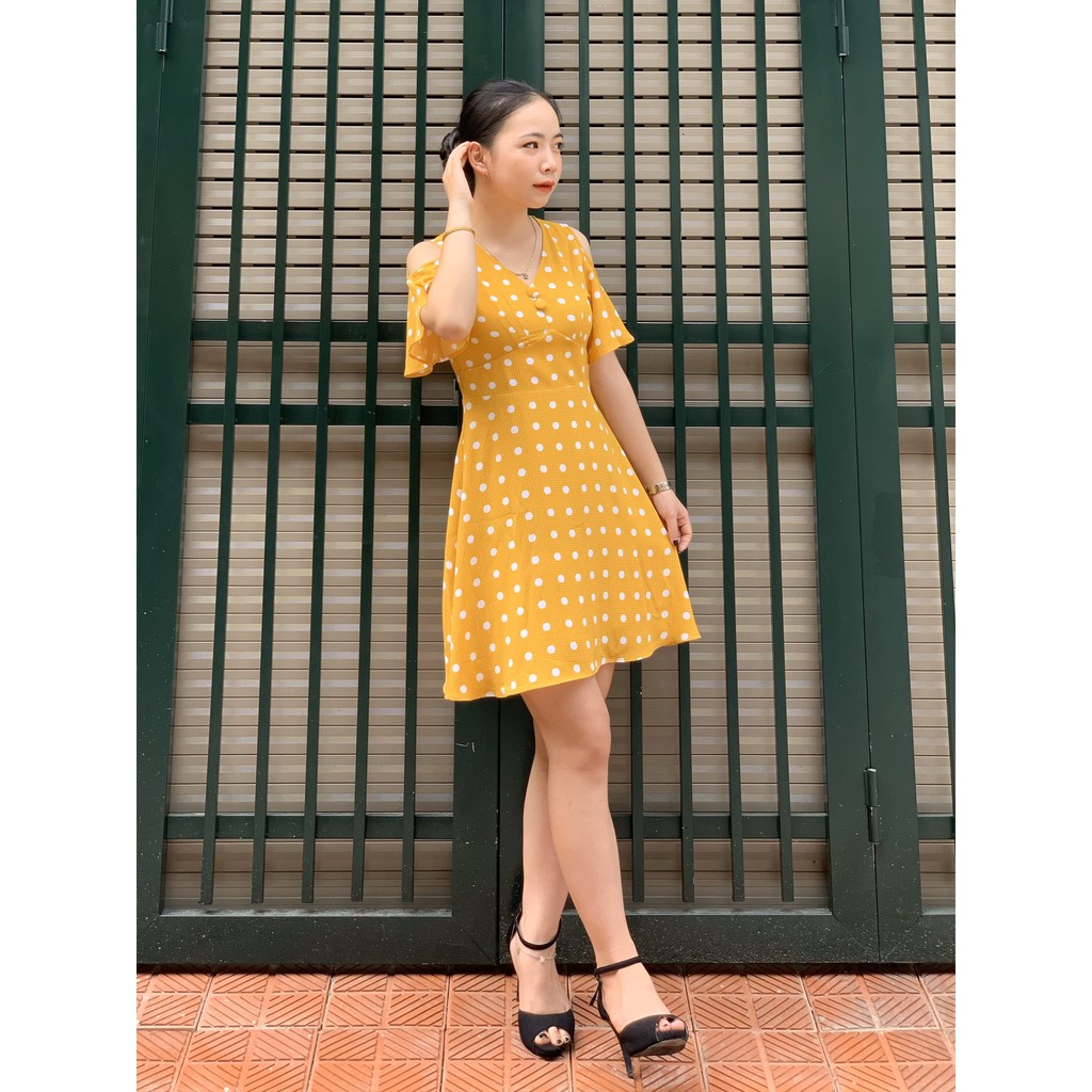 Đầm xòe chấm bi hở vai SEFA MKFD192124