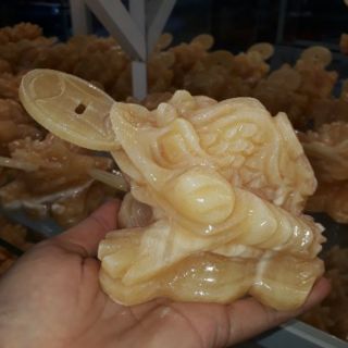 Thiềm thừ cóc vàng ngậm tiền cõng tiền trên lưng đá hoàng long
