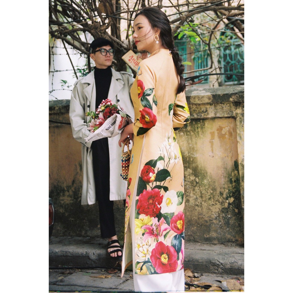 Áo dài vàng hoa ly + quần trắng 1AD1023 ADORE DRESS