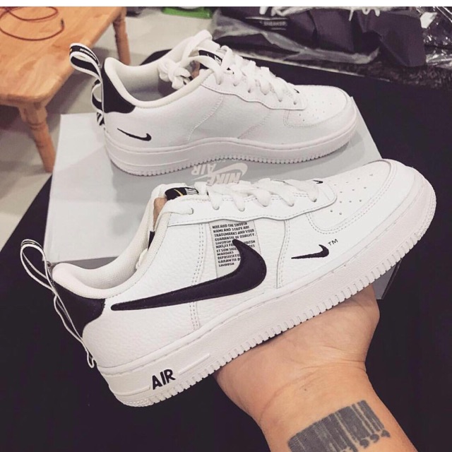 Giày thể thao Sneaker air force trắng viền đen nam nữ