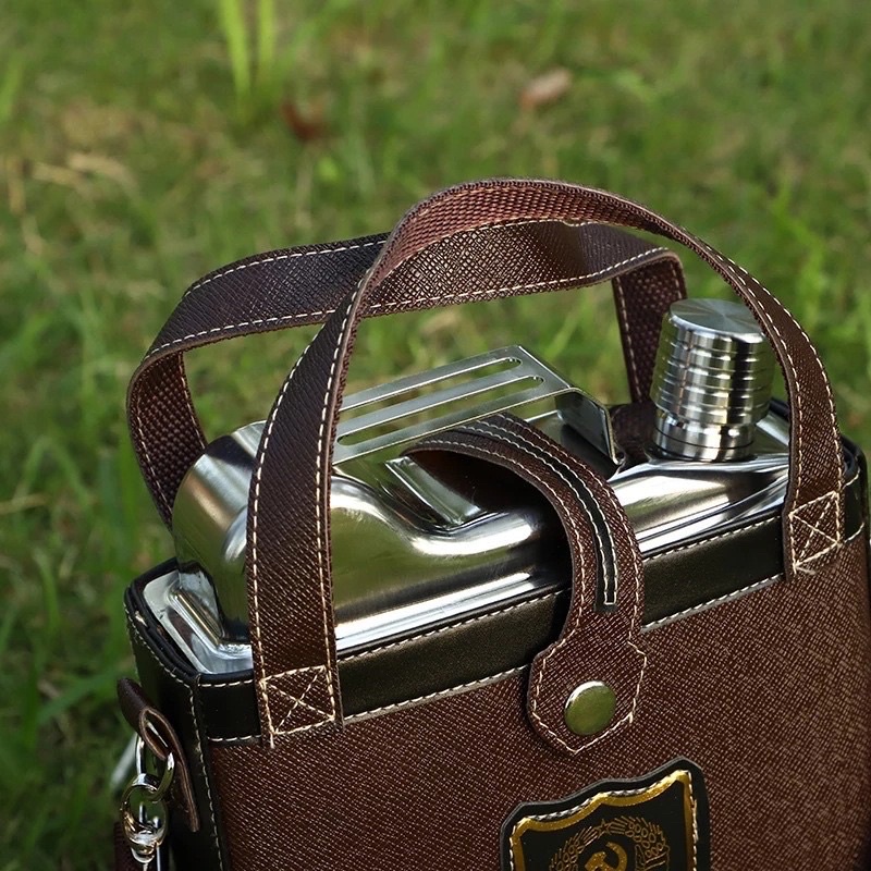 Bình đựng rượu inox 304 dung tích 5.4 Lít dáng can cao cấp 2023, dày dặn inox sáng bóng