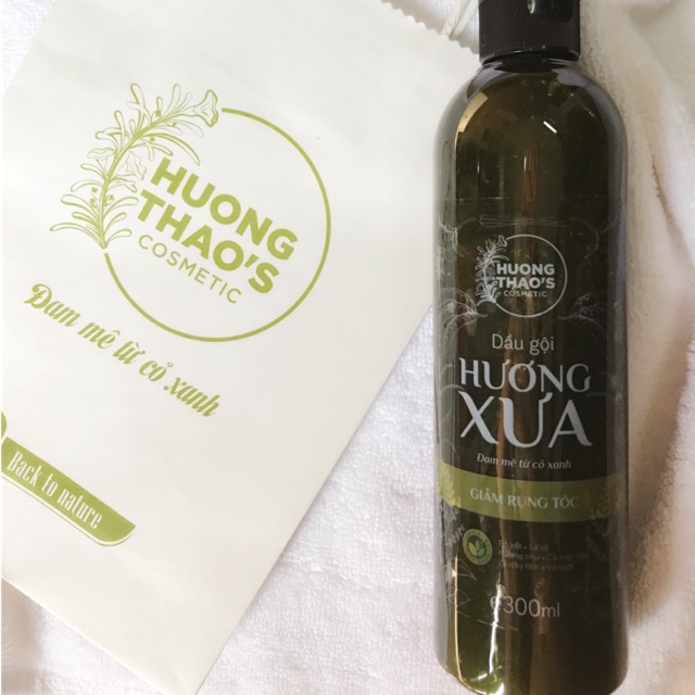 Dầu Gội Organic Hương Xưa 300ml Hỗ Trợ Giảm Rụng, Kích Thích Mọc Tóc - Hương Thảo Cosmetics