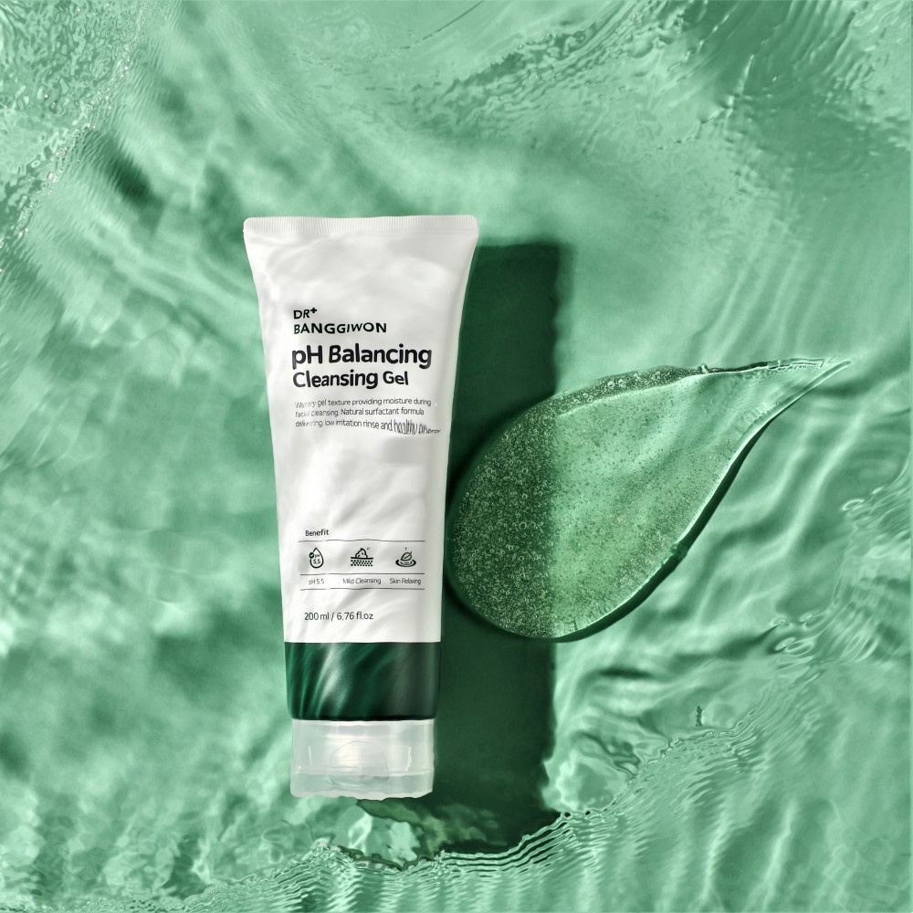 Gel rửa mặt cân bằng độ pH Dr. BanggiWon pH Balancing Weak Acid Cleansing Gel 200ml