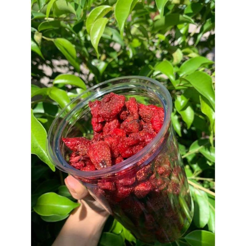 mứt dâu tây sấy dẻo