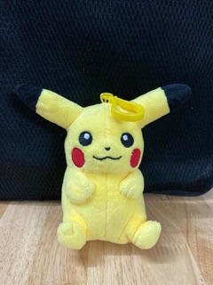 Gấu bông pikachu size móc khoá