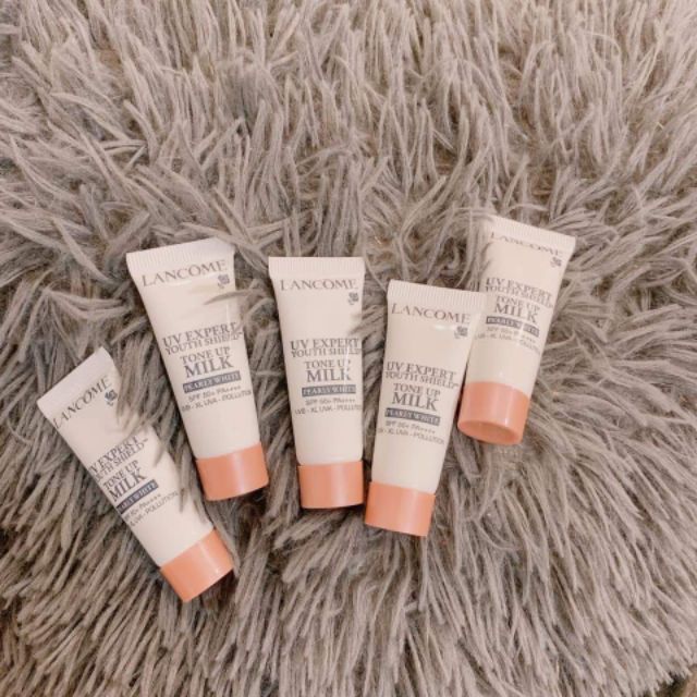 Kem chống nắng #Lancome UV Expert Youth Shield Tone Up Milk SPF 50+PA++++