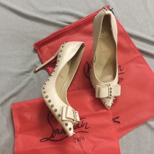 Giày cao gót louboutin full túi vãi
