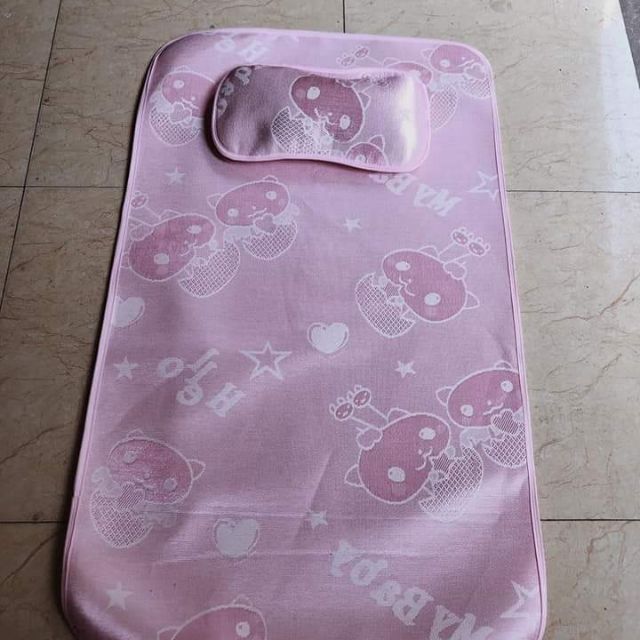 Chiếu điều hòa cho bé