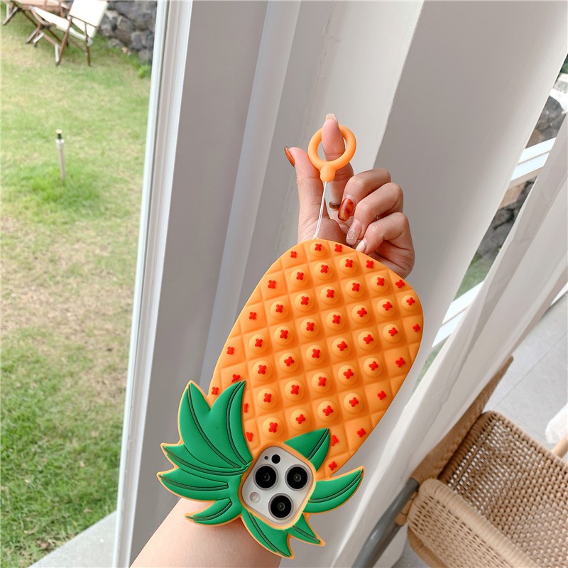 iPhone 11 Pro Max / iPhone12 / iPhone X / iPhone 7 Plus / iPhone 8 / iPhone 6 / iPhone 11 decompression pineapple anti-drop mobile phone case silicone soft shell