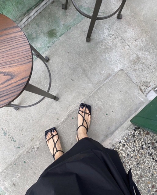 Sorami.Shoes | Sandal colee 2F quai dây chéo [FULLBOX] Giày san dan nữ vnxk đế bằng.
