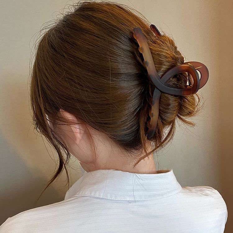Kẹp tóc càng cua Hàn Quốc nhiều màu cỡ lớn phong cách trẻ trung cho nữ