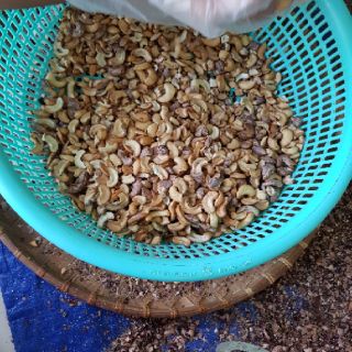 Điều rang muối Bình Phước