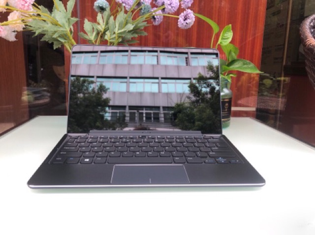 Laptop 2 trong 1 kiêm máy tính bảng DELL Venue 11 Pro 7130 Core i5-4300Y,8gb Ram,256gb SSD, 11in cảm ứng đa điểm Full HD | BigBuy360 - bigbuy360.vn