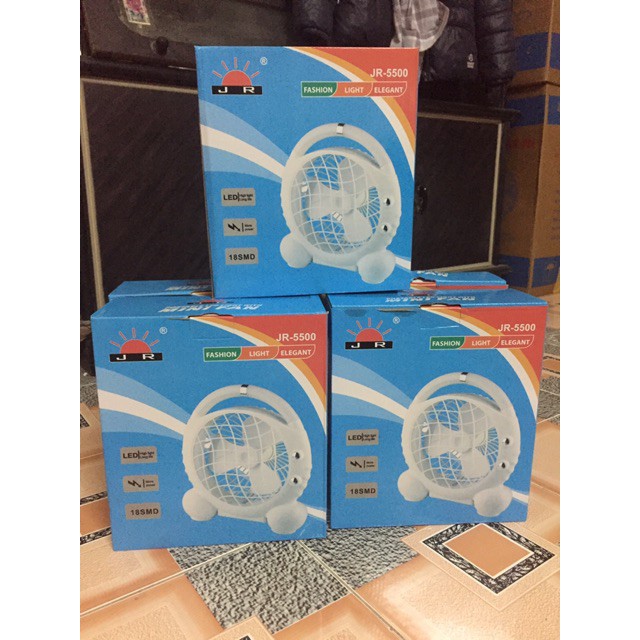 Quạt Sạc Tích Điện 2in1 Có Đèn Pin Mini Fan JR-5500, có tay cầm nên di chuyển dễ dàng ( Giao mẫu ngẫu nhiên )