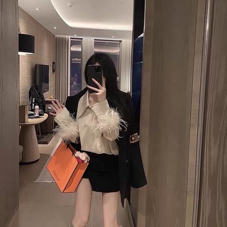 Áo sơ mi vàng phối lông tay áo freesize nữ