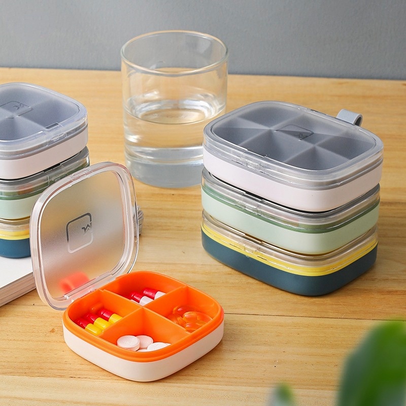 Hộp Đựng Thuốc 4 / 6 Ngăn Mini Chống Ẩm Tiện Lợi Khi Đi Du Lịch