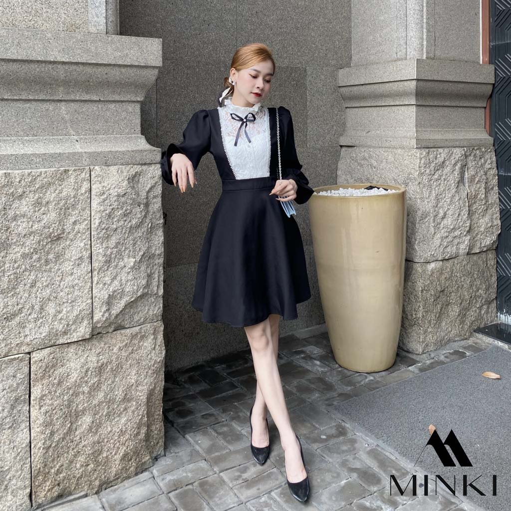 ĐẦM XANH ĐEN PHỐI REN NGỰC - CHẤT LIỆU REN CAO CẤP - MÀU XANH VÀ ĐEN | BigBuy360 - bigbuy360.vn