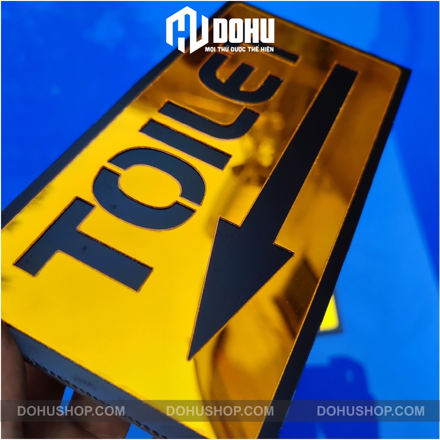 Bảng Chỉ Hướng Toilet Gương Vàng Trái Phải 2 Lớp Sang Trọng, Hiện Đại, Độc Đáo - DOHU056