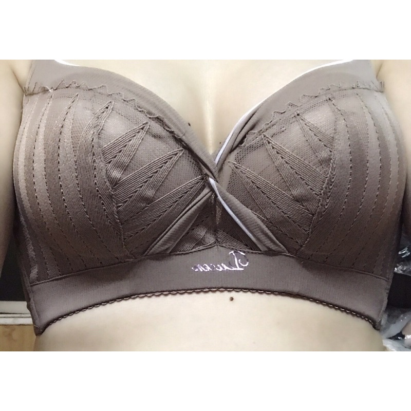 Áo lót nữ không gọng ren mềm mút vừa nâng ngực tạo khe (V-05A)