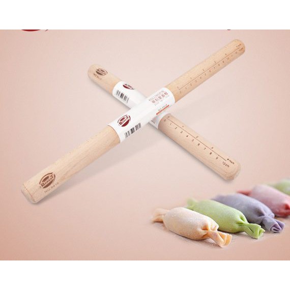Cây cán bột có vạch đo 8418 bằng gỗ 40cm