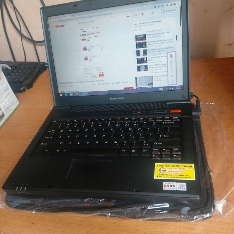 Laptop văn phòng, nghe nhạc xem phim tin tức báo chí lướt web xem giá cả thị trường