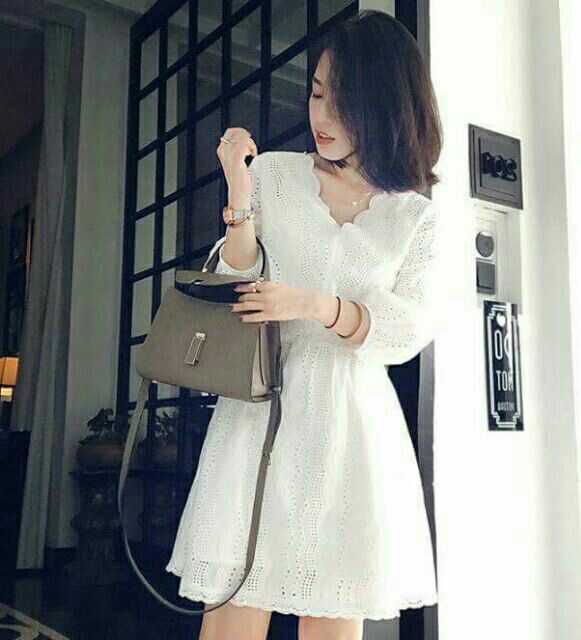 Đầm ren trắng chất xô thêu tinh tế cao cấp siêu đẹp