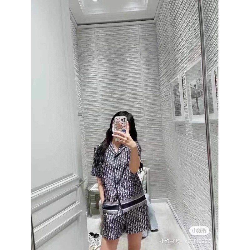 Set áo sơ mi kết hợp quần shorts thời trang Dior CD
