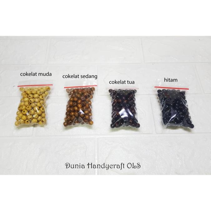 Vòng Đeo Tay Handmade Bằng Gỗ Nâu Đậm 8mm Trong 1 Đảm Bảo Sự Bảo Hành
